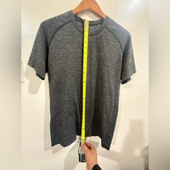 lululemon athletica Charcoal Short Sleeve Tee - Picture 5 of 5